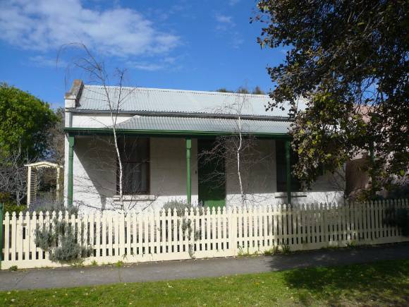 31 Learmonth Street, Queenscliff