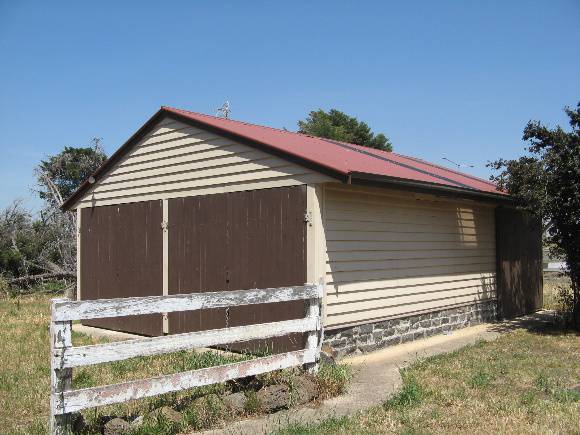Clonard homestead complex_garage