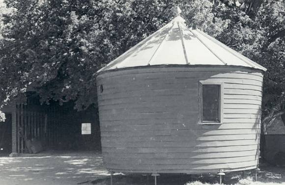 B1066 Ripple Vale Round House 