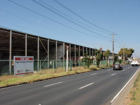 HO83(2) - Eta Factory, 254 Ballara Road, Braybrook.JPG