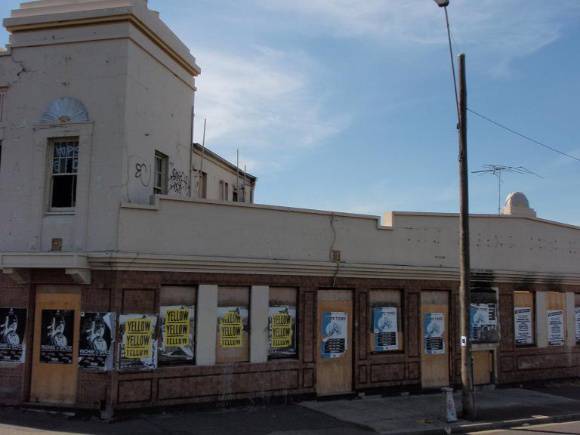HO40 (2) - Rising Sun Hotel, 193 Geelong Road, Footscray.JPG