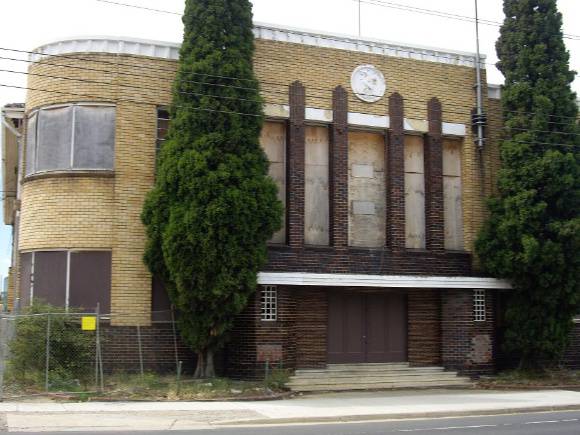 HO114 (3) - Olympic Tyre & Rubber, 56-84 Cross Street, West Footscray.JPG