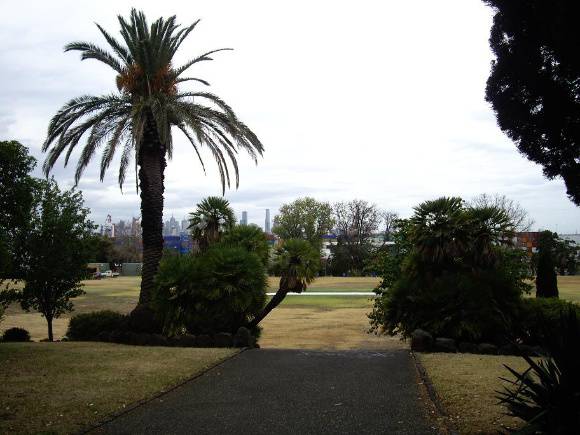 HO138 (1) - Yarraville Gardens, 139-147 Hyde Street, Yarraville.JPG
