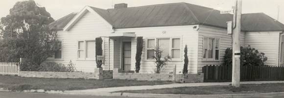 B0026 House cnr Tramway Pde & Bodley St Beaumaris