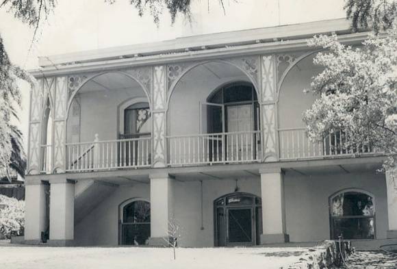 B3049 Loughmoe House 