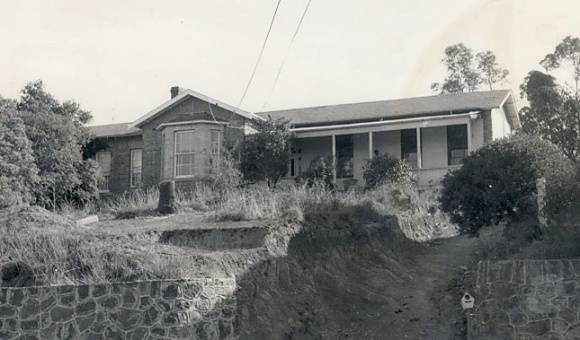 B1084 Charterisville 77 Burke Rd North Ivanhoe