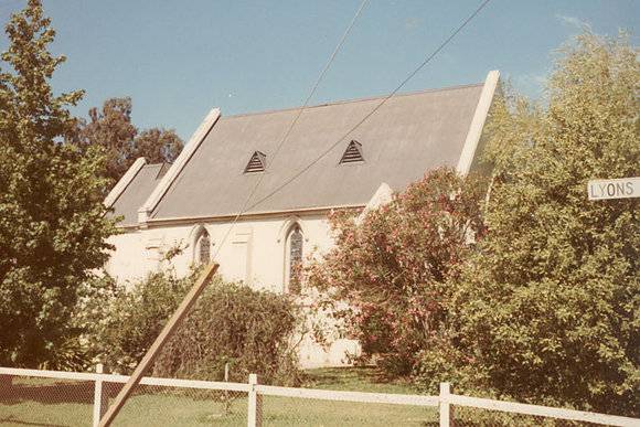B5141 St Luke's Anglican Church Yea