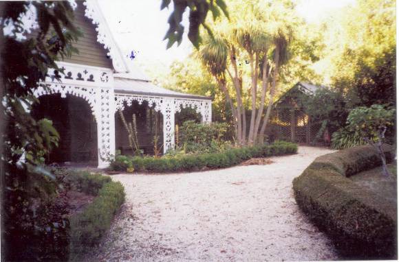 Ballantrae_Buninyong_Peter Hiscock_2005_01.jpg