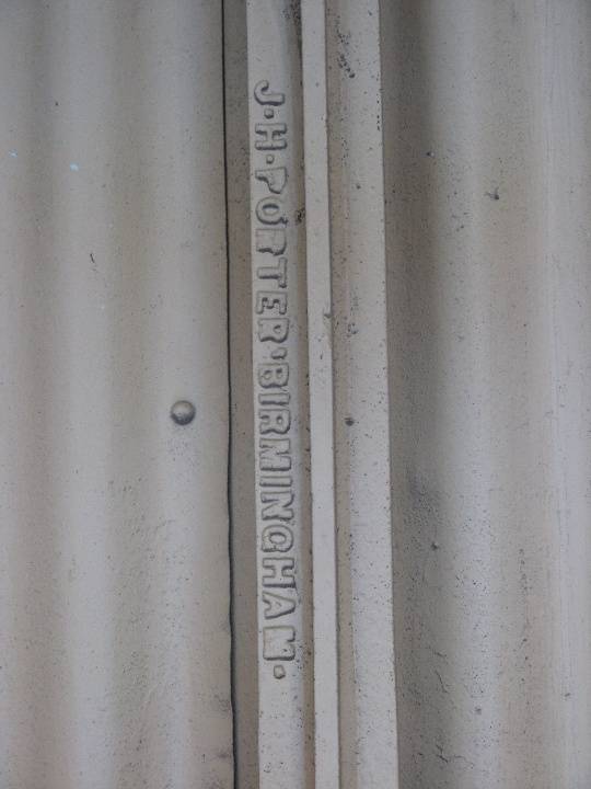 Porter prefabricated iron store_North Fitzroy_March 2010