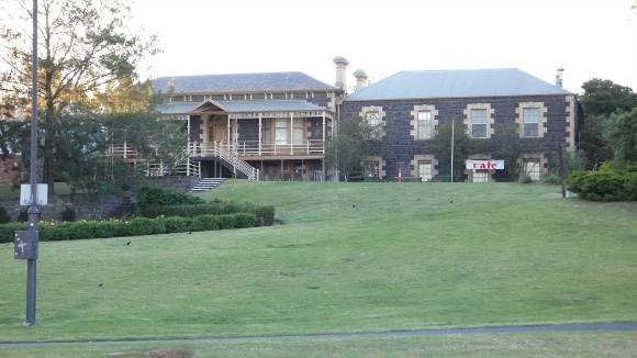 HO77 -  Henderson House.jpg