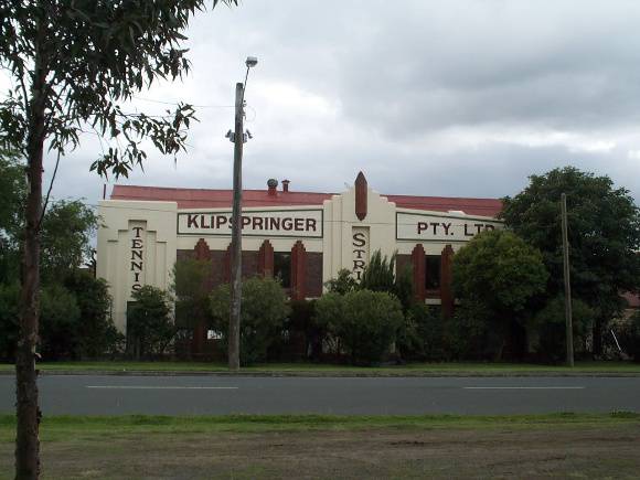 HO113(1) - Klipspringer, 40-54 Cranwell St, Braybrook.jpg