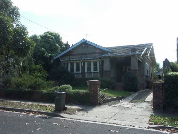 Residence, front elevation