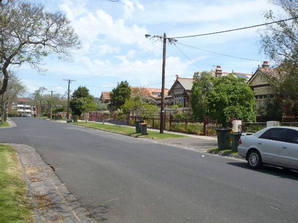 Kalimna Street