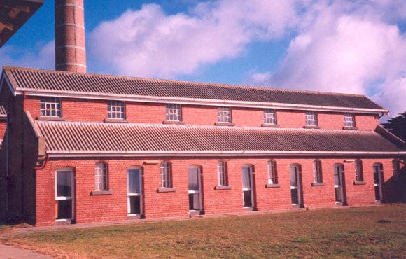H02030 point nepean bathhouse2