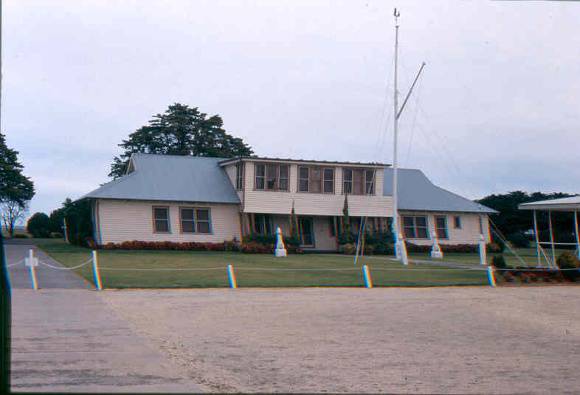H01969 pt cook headquarters aug02 pm1