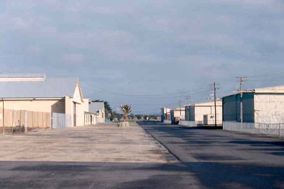 H01969 pt cook south tarmac aug02 pm1