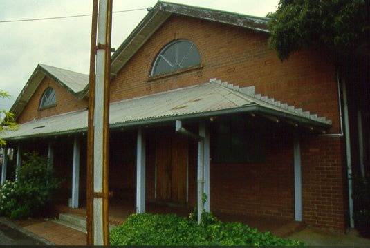 1 classweave industries former dining room pm1 oct00