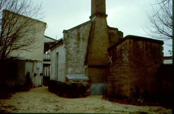 former union bank kiln gold room july01