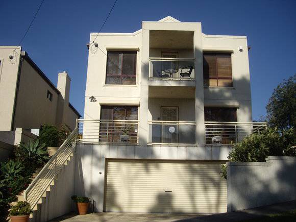 HO133(3) - 2 & 4 Grandview Ave, Maribyrnong.JPG