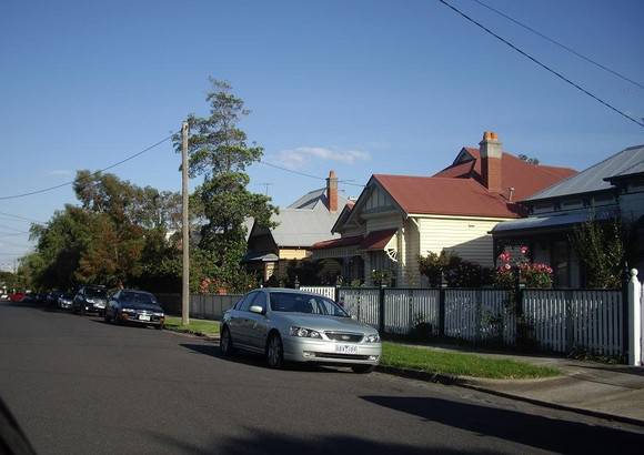 HO11(6) - Upper Footscray Residential Area.JPG