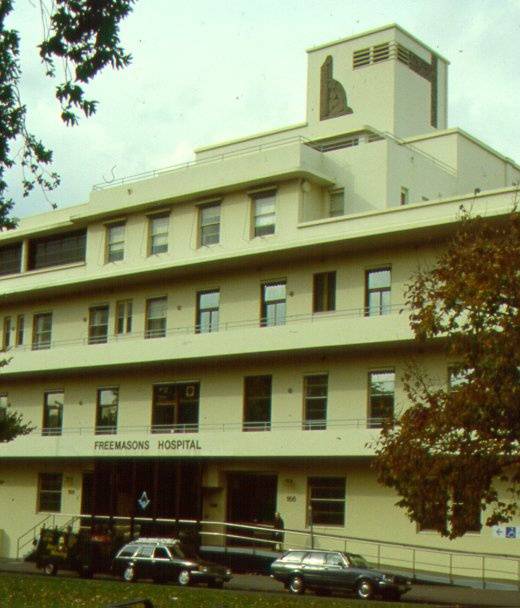 H01972 1 freemasons hospital east melbourne front 2001