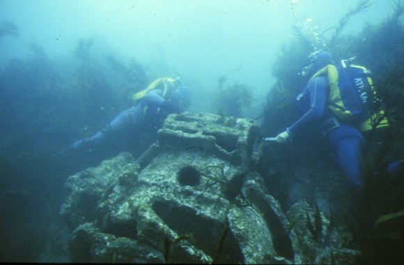S473_MonumentalCity_TullabergaIslandBassStrait_SideView