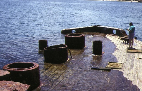 S124_CityOfLaunceston_PortPhillipBay_Deck_PrintOfSinking